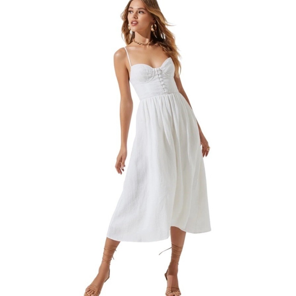 ASTR Ferreira White Linen Sweetheart Midi Dress Size M